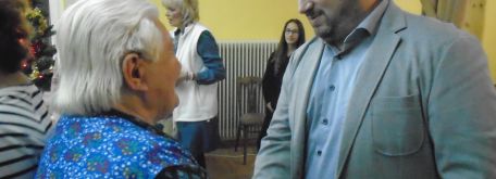 Koľko lásky sa zmestí do krabice od topánok? - DSC07326