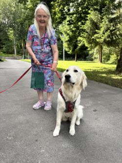 Psia priateľka Bella na Bôriku