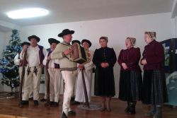 Vystúpenie folklórnej skupiny Hájiček