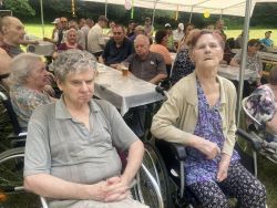 Pani sutovska a pan sloboda