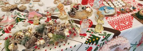 Vianočné trhy pod záštitou tsk - vianočné srdce zelenej župy - Výrobky zariadení TSK
